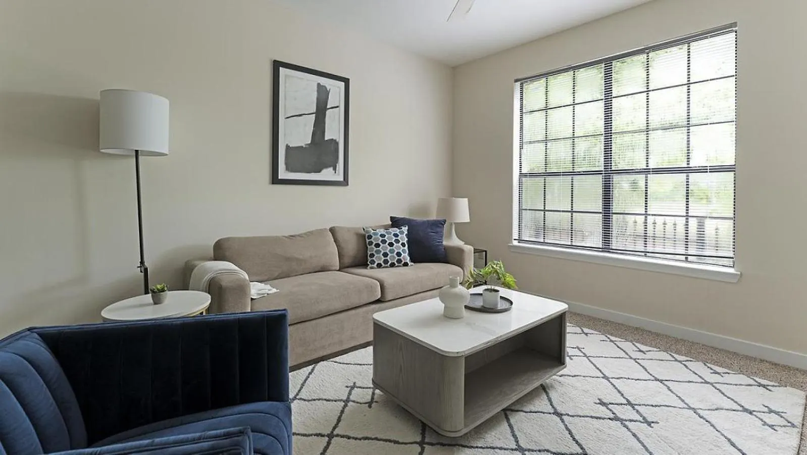 Landing At The Bristol On Union - 1 Bedroom In New Pathways location