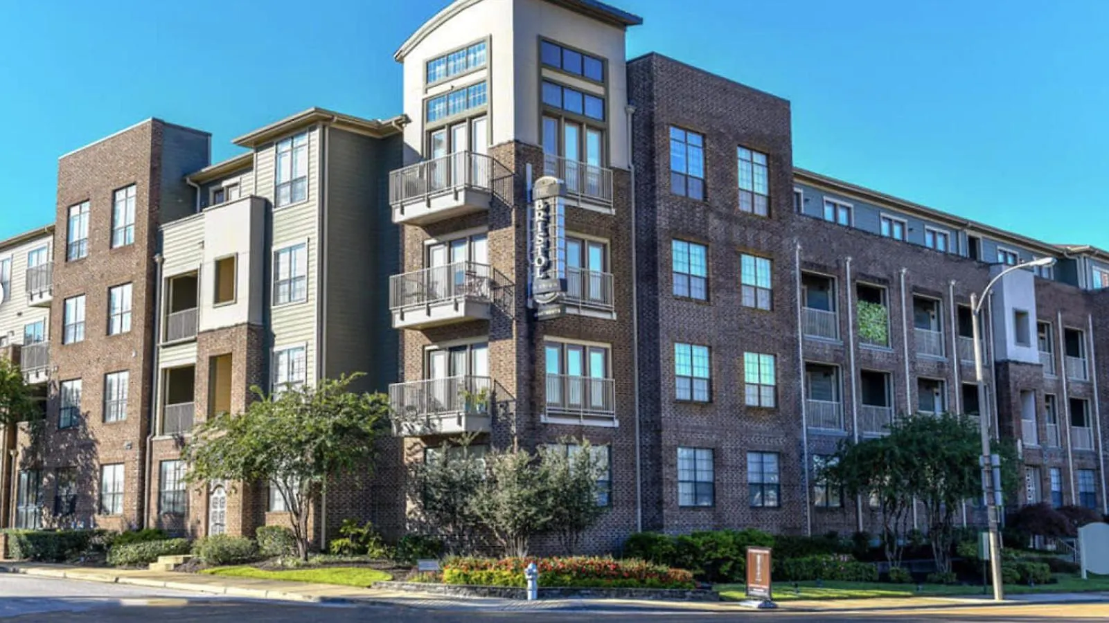 Landing At The Bristol On Union - 1 Bedroom In New Pathways Memphis