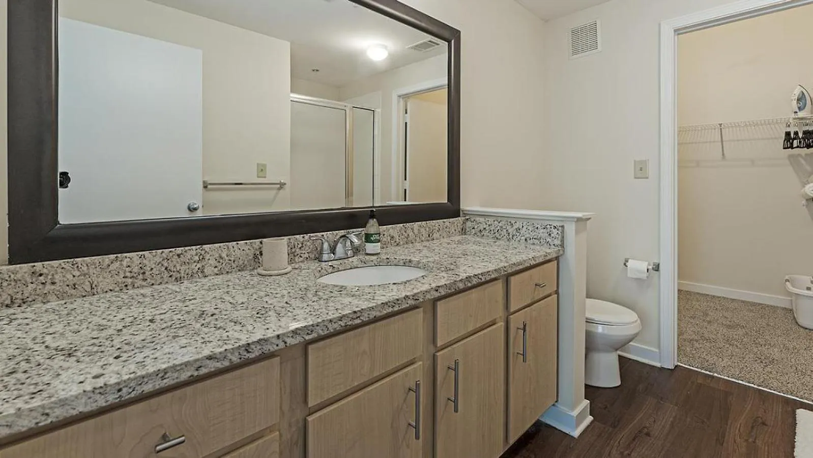 Landing At The Bristol On Union - 1 Bedroom In New Pathways 孟菲斯